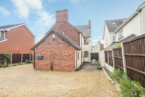 Photo 24- click for photo gallery